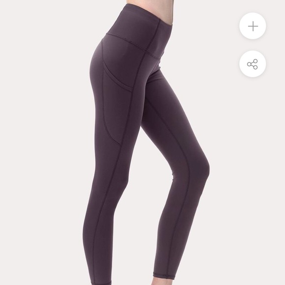 Under Armour Pants - ✨NWOT Queenie Ke - Dark Purple Leggings✨